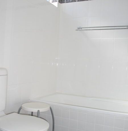 instances_f810a0d196f93cae883e11409d1e9f1b_5773557b32de2