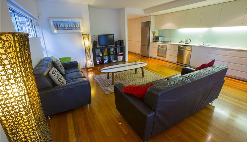 instances_f810a0d196f93cae883e11409d1e9f1b_586ecdcc90bc5_0