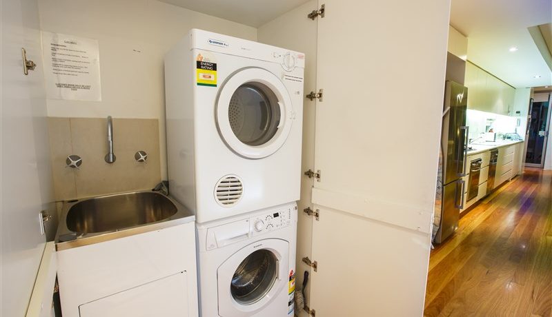 instances_f810a0d196f93cae883e11409d1e9f1b_586ecdcca1850