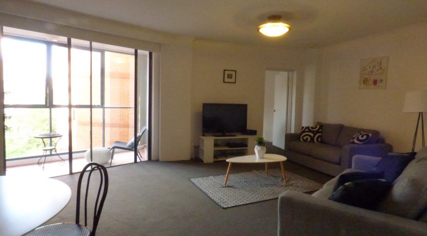 instances_f810a0d196f93cae883e11409d1e9f1b_59129e6f3a0c3 (1)