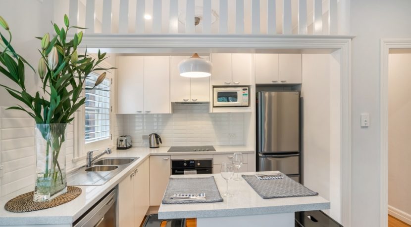 instances_f810a0d196f93cae883e11409d1e9f1b_5938eb25a418e