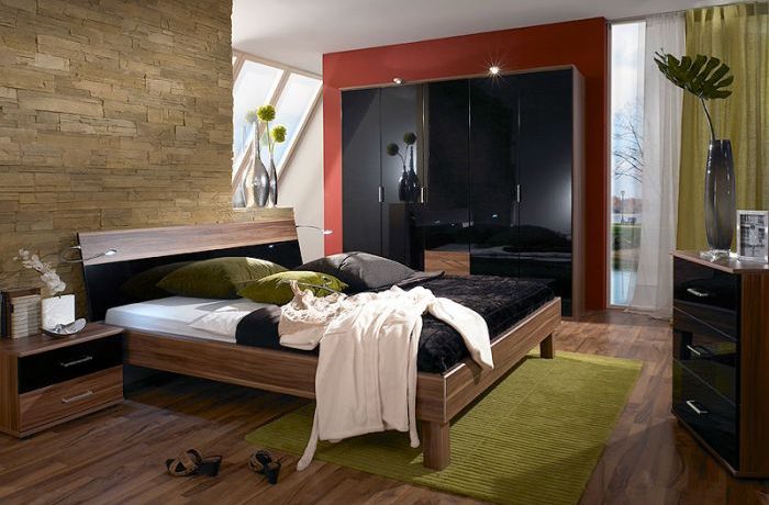 Renting Serviced Apartment