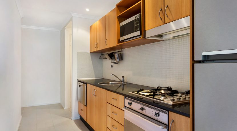 18-91-93-Macleay---Kitchen-1---Web