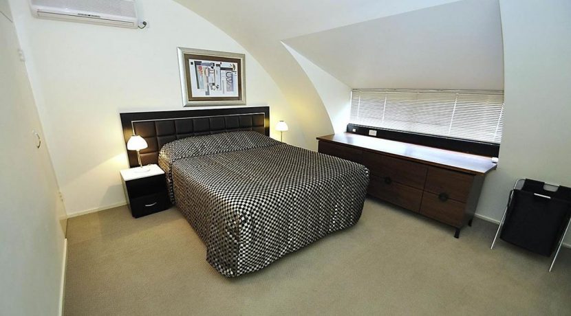 Camperdown-7-8-Dunblane-Street-05