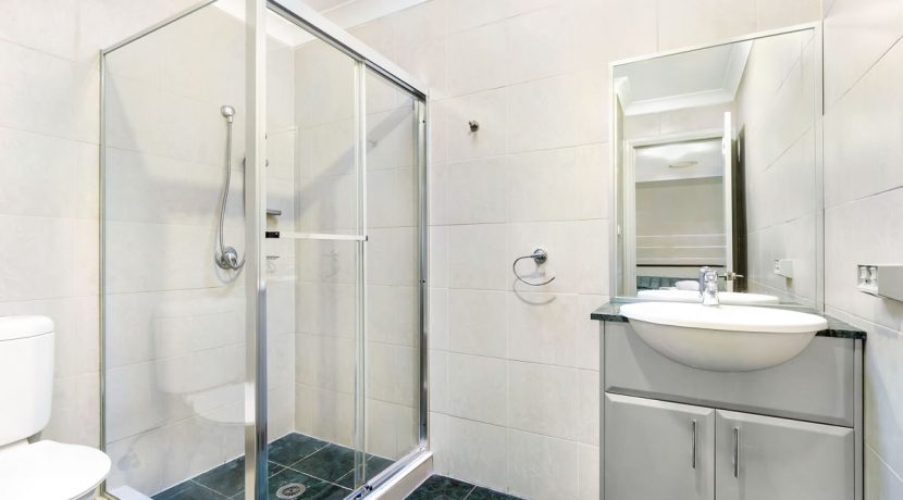 castlehill68-130harringtonave-new-09