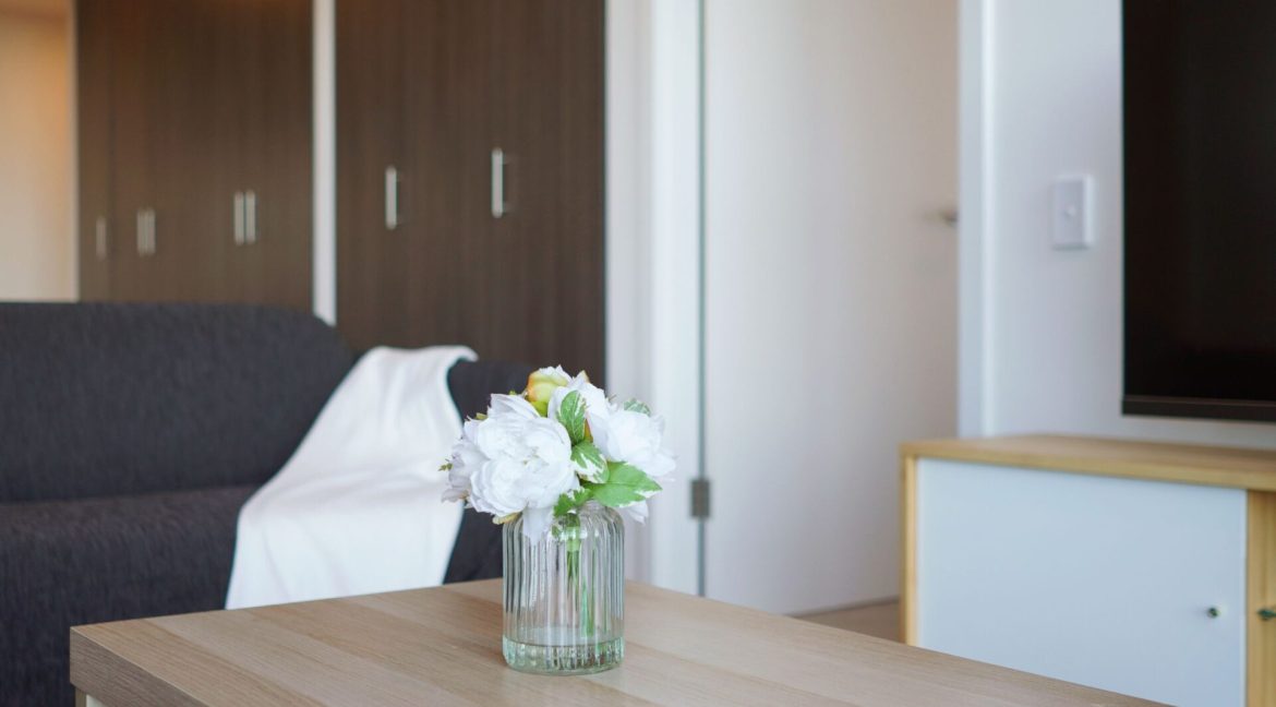 HOME274-1